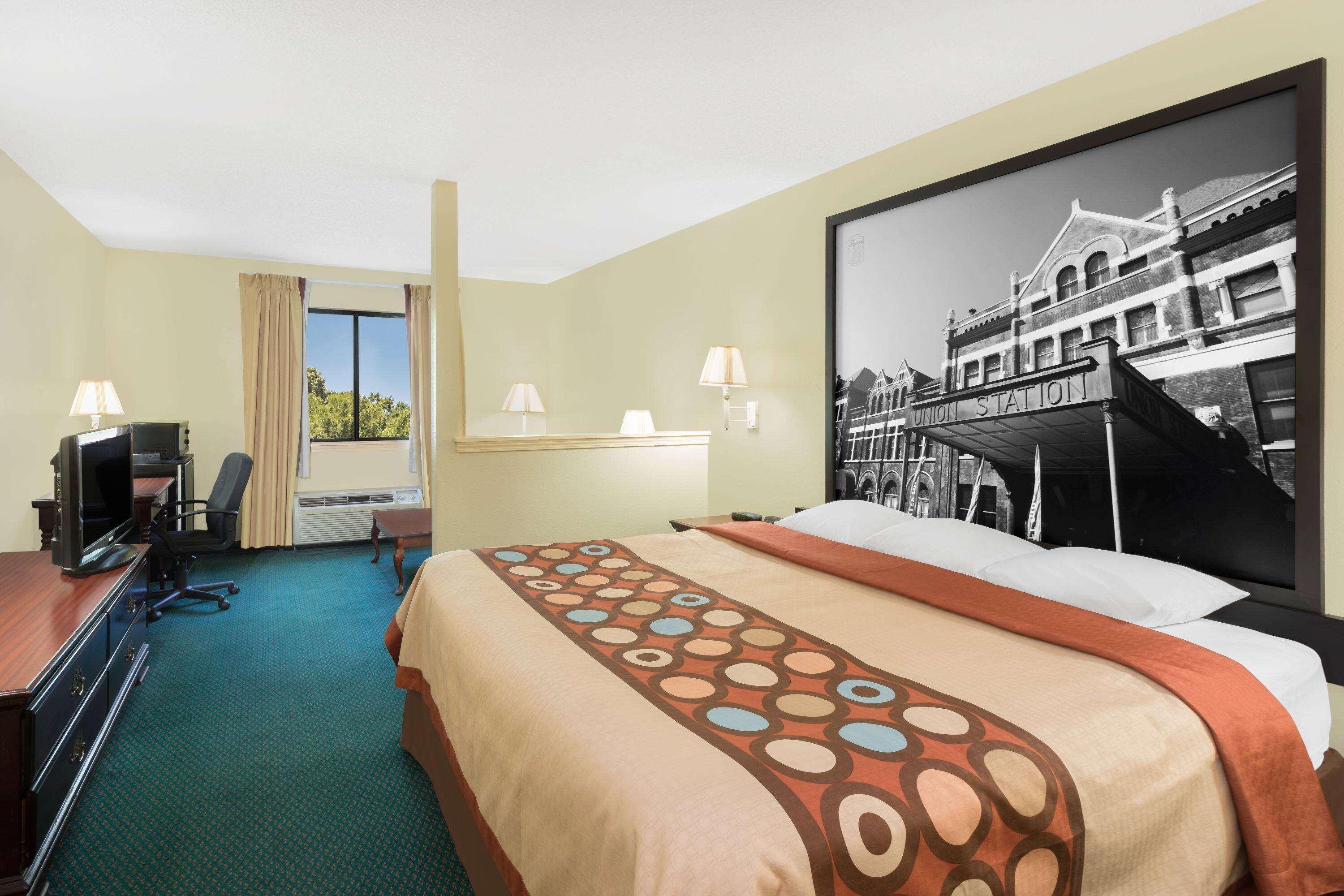 Super 8 By Wyndham Montgomery I-65 Luaran gambar