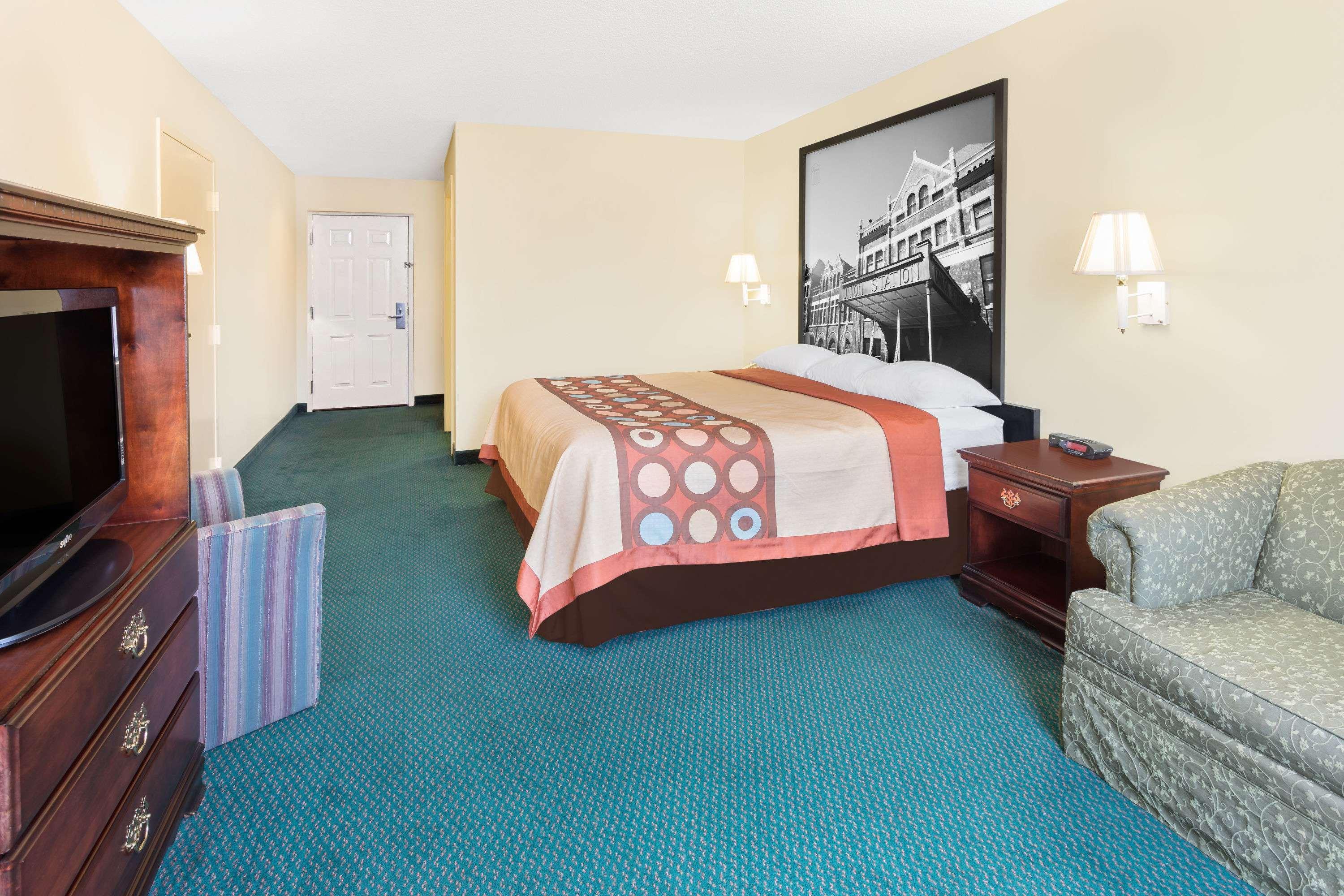 Super 8 By Wyndham Montgomery I-65 Luaran gambar