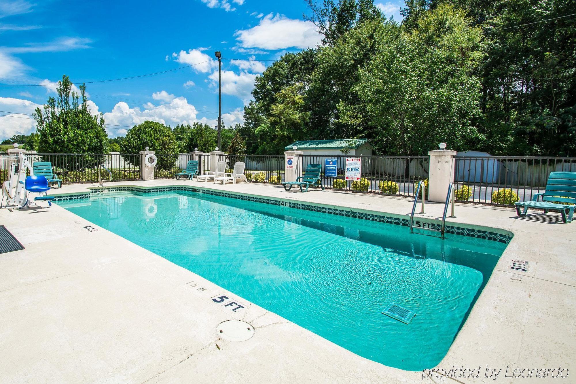 Super 8 By Wyndham Montgomery I-65 Luaran gambar