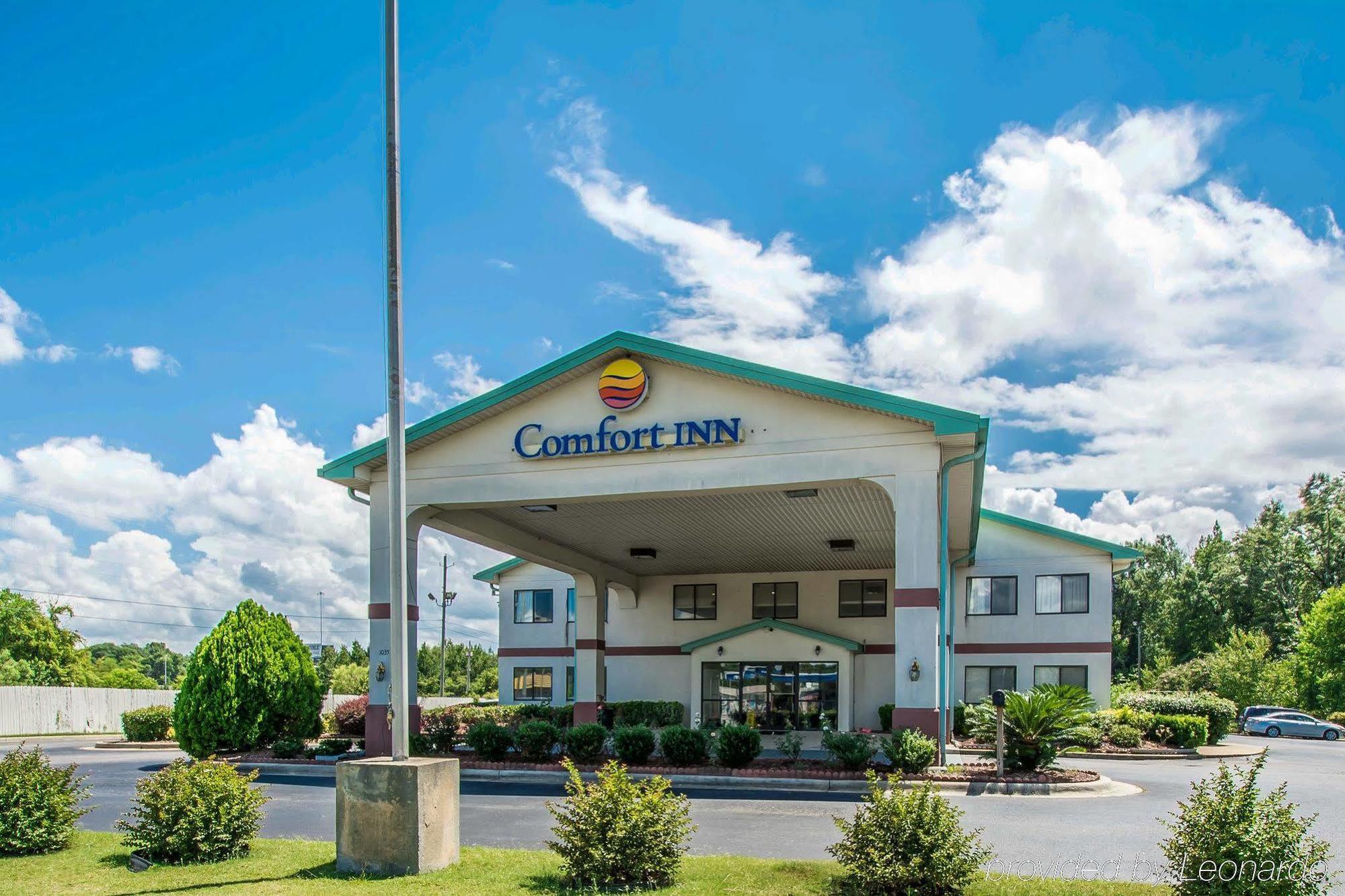 Super 8 By Wyndham Montgomery I-65 Luaran gambar