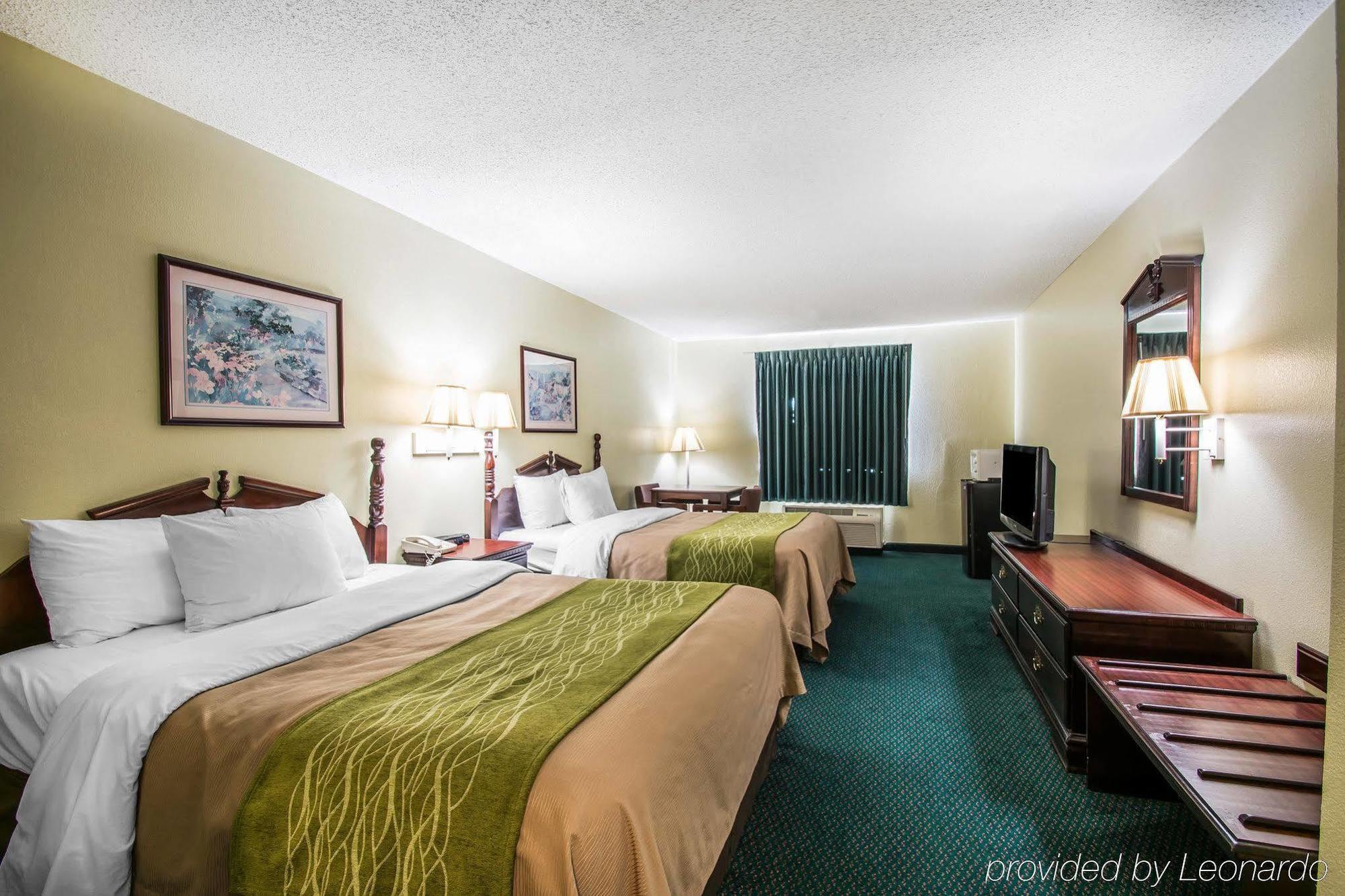 Super 8 By Wyndham Montgomery I-65 Luaran gambar