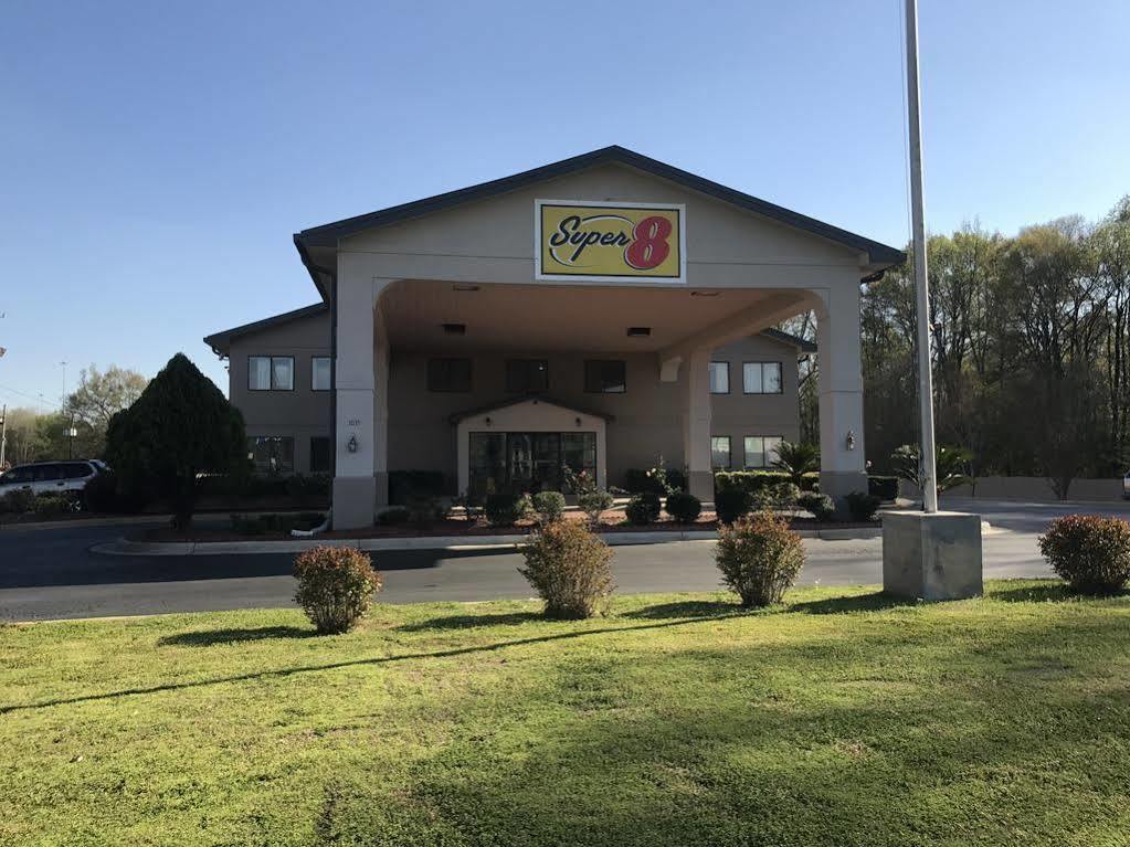 Super 8 By Wyndham Montgomery I-65 Luaran gambar